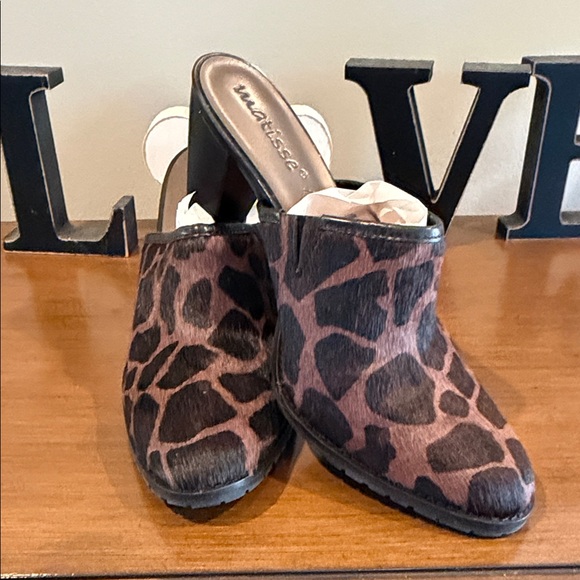 Talbots - Picture 7 of 9